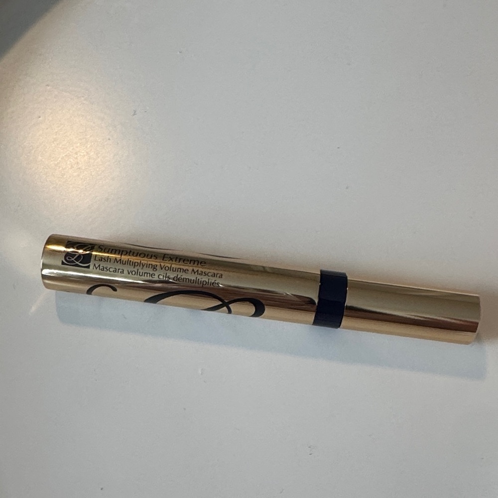 Estee Lauder Sumptuous Extreme Lash Volume Mascara 01 Black Full Size (NEW